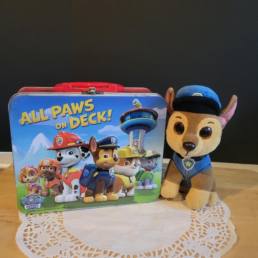 Paw Patrol All Paws on Deck Puzzle in Tin & Plush